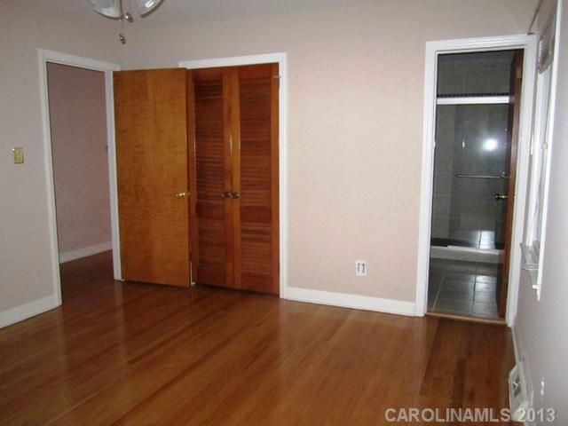 5901  Boxwood Lane Charlotte North Carolina 28210