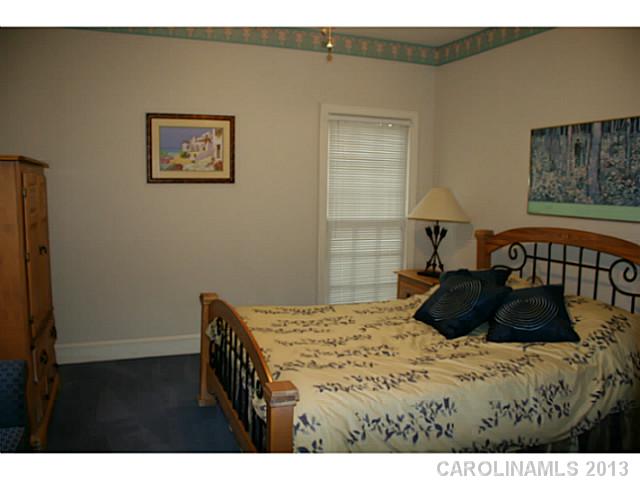 5515  Silchester Lane Charlotte North Carolina 28215