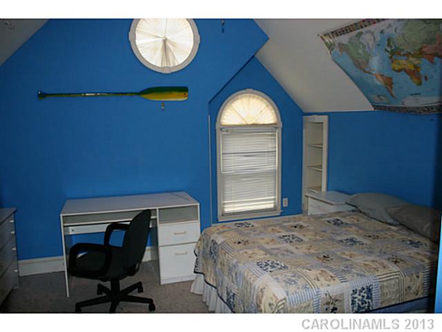 5515  Silchester Lane Charlotte North Carolina 28215