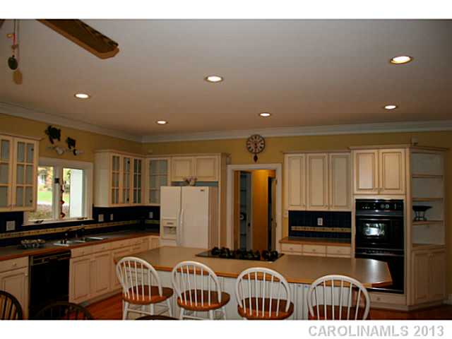 5515  Silchester Lane Charlotte North Carolina 28215