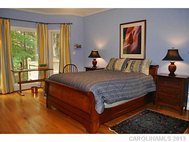 5515  Silchester Lane Charlotte North Carolina 28215