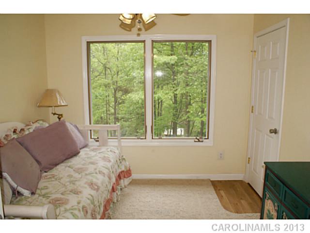 7689  Sail Pointe Drive Sherrills Ford North Carolina 28673