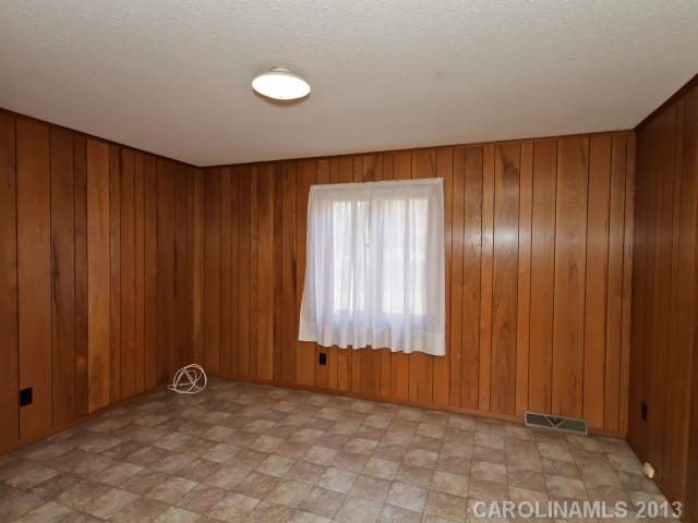 17201  Halter Drive Charlotte North Carolina 28278