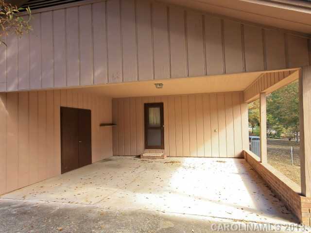 17201  Halter Drive Charlotte North Carolina 28278