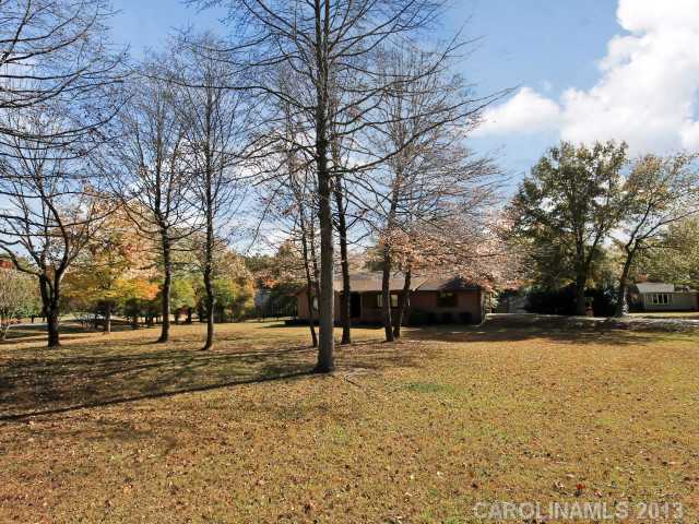 17201  Halter Drive Charlotte North Carolina 28278