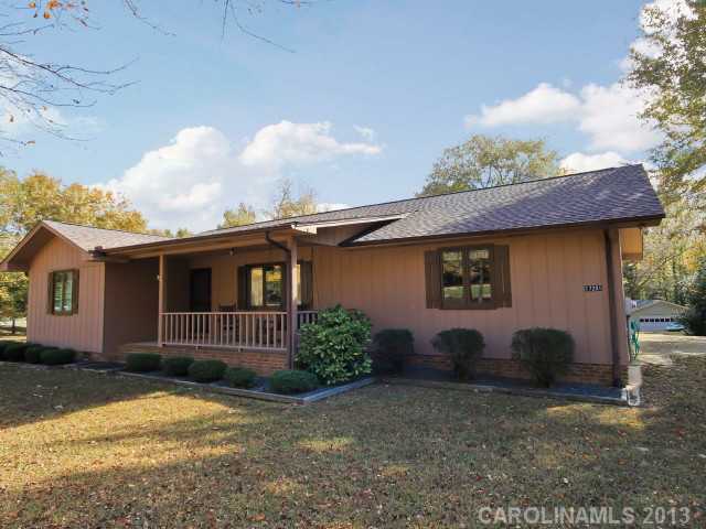 17201  Halter Drive Charlotte North Carolina 28278