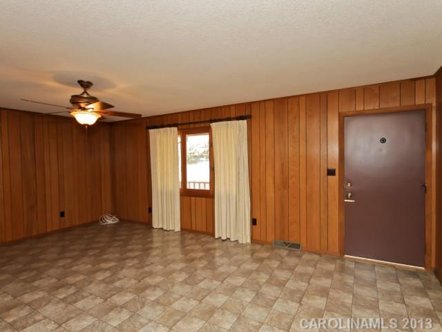 17201  Halter Drive Charlotte North Carolina 28278