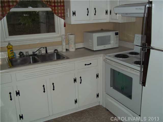 2754  Mary Avenue Gastonia North Carolina 28054