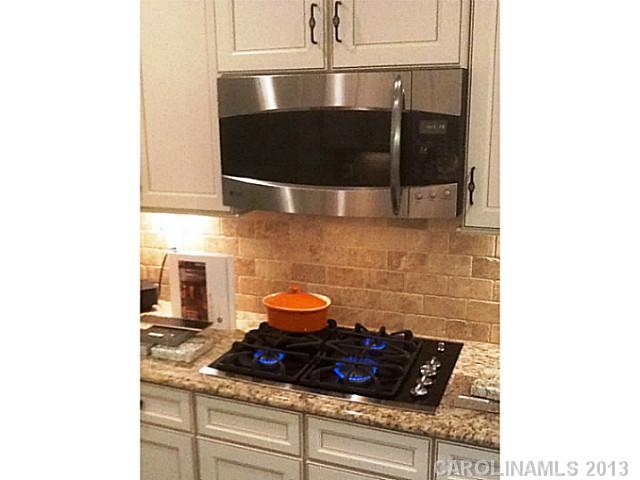 7022  Garamond Wood Drive Charlotte North Carolina 28278
