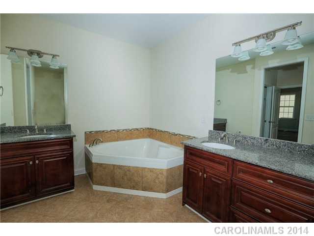 31  Harroway Drive Cornelius North Carolina 28031