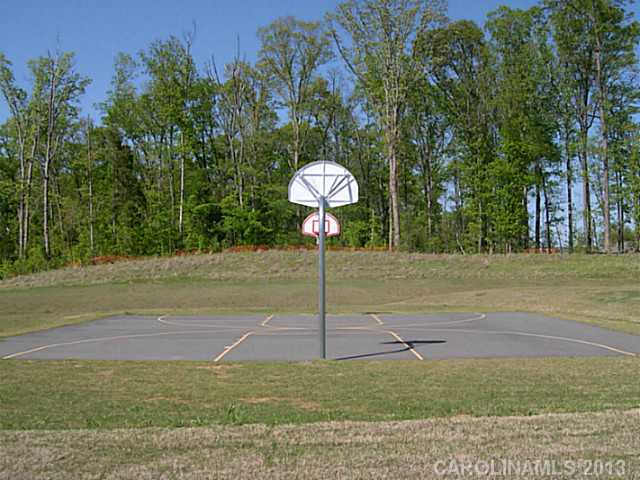 8924  Paddle OaK Road Charlotte North Carolina 28227