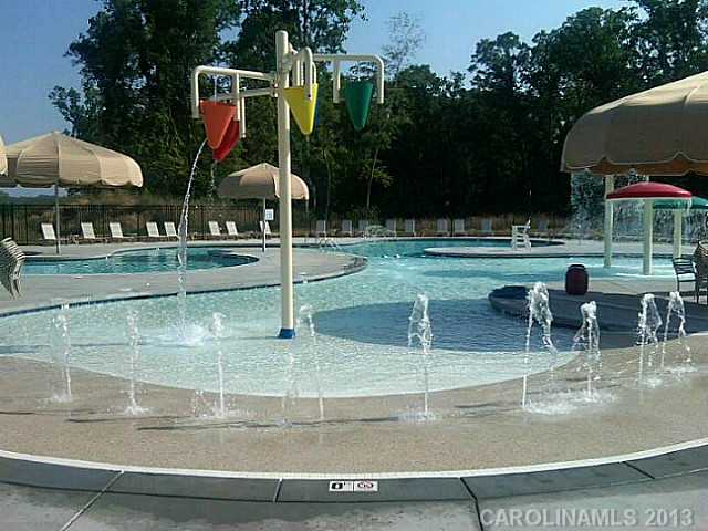 8924  Paddle OaK Road Charlotte North Carolina 28227