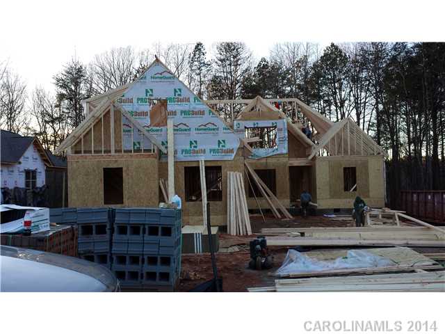 23  Shiny Leaf Drive Denver North Carolina 28037