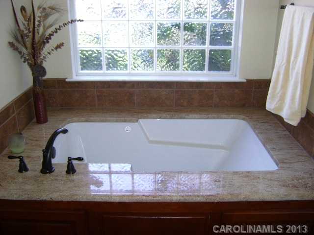 6826  Teal Drive Denver North Carolina 28037