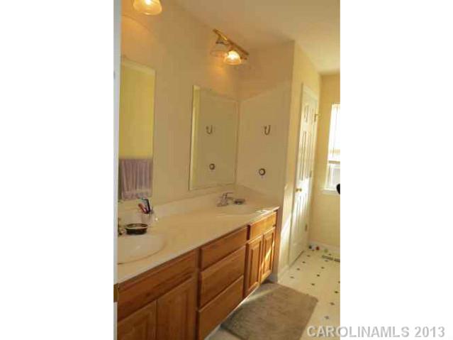 3733  Hayden Drive Charlotte North Carolina 28269