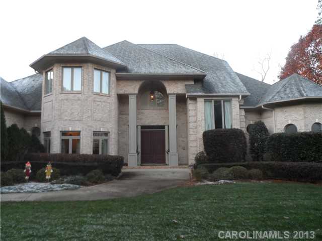 5945  Providence Glen Road Charlotte North Carolina 28270