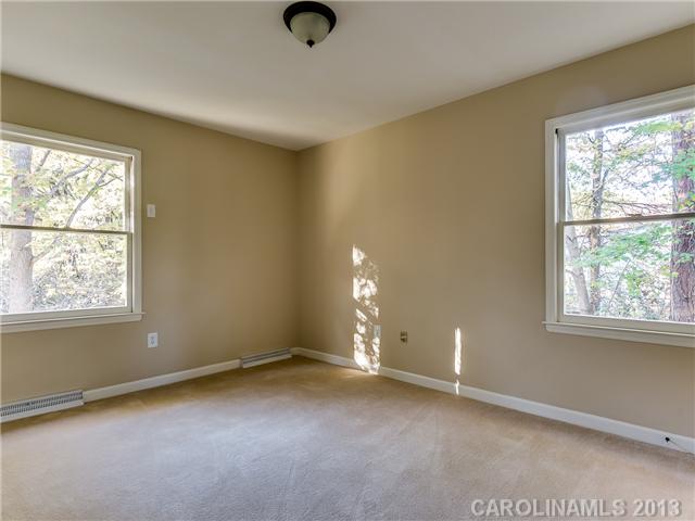 6019  Mcnair Road Charlotte North Carolina 28212