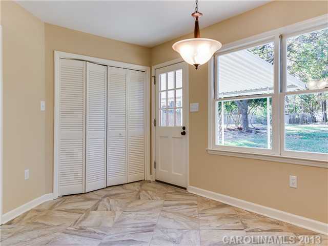 6019  Mcnair Road Charlotte North Carolina 28212