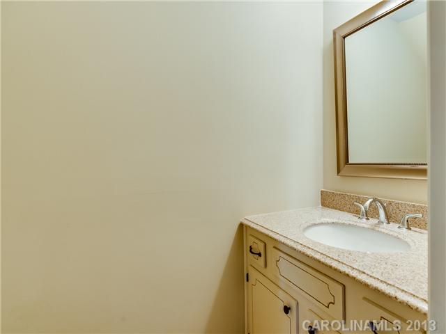 6019  Mcnair Road Charlotte North Carolina 28212