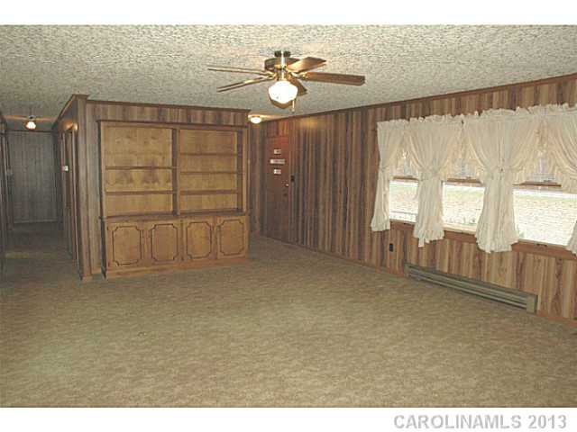 1064  Shoal Road Lincolnton North Carolina 28092