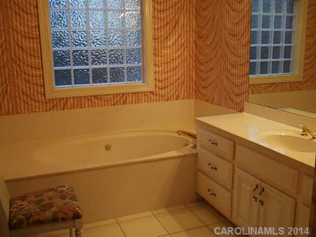 3615  BRYANTCOLE Way Gastonia North Carolina 28056