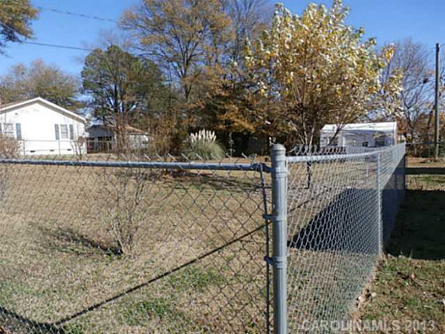 2428 W 2nd Avenue Gastonia North Carolina 28052
