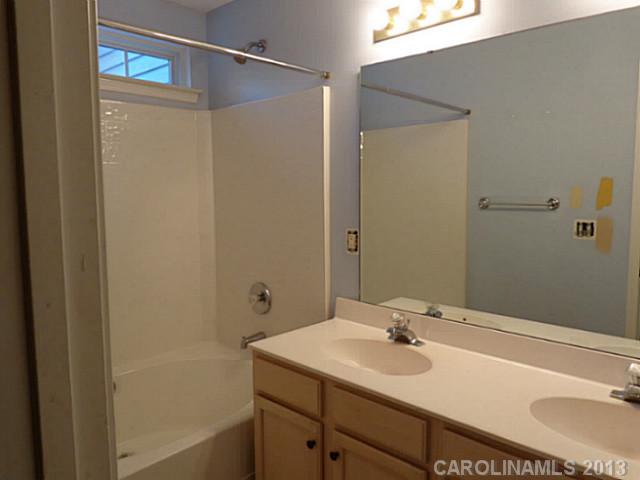 12830  English Walnut Lane Charlotte North Carolina 28215