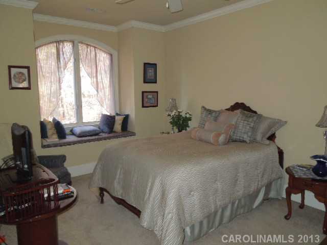 8645  Getalong Road Charlotte North Carolina 28213