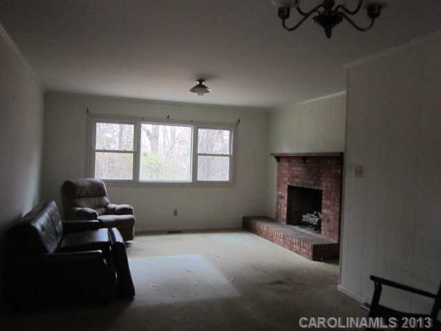2209 E Broad Street Statesville North Carolina 28625