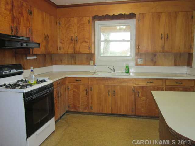 2209 E Broad Street Statesville North Carolina 28625