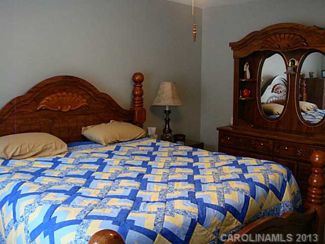 118 E Panther Creek Road Troutman North Carolina 28166