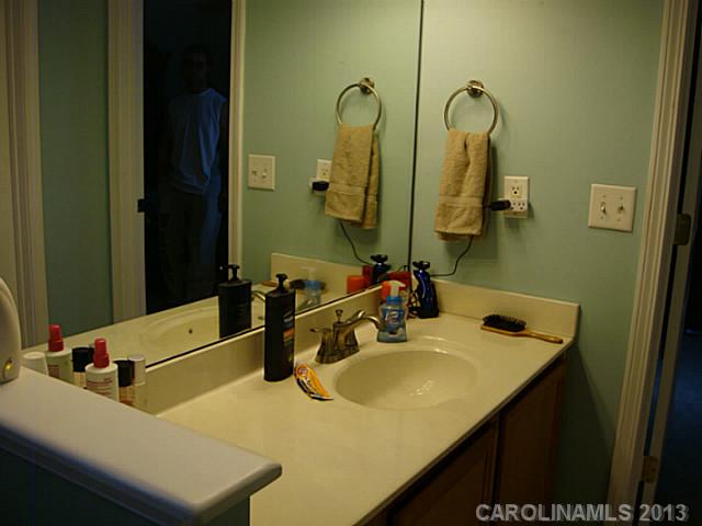 118 E Panther Creek Road Troutman North Carolina 28166