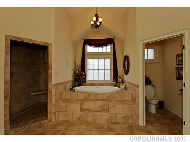 208 E Tattersall Drive Statesville North Carolina 28677