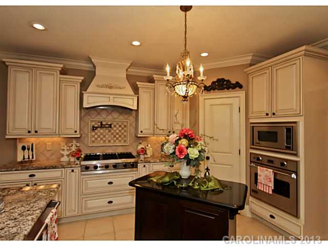 208 E Tattersall Drive Statesville North Carolina 28677