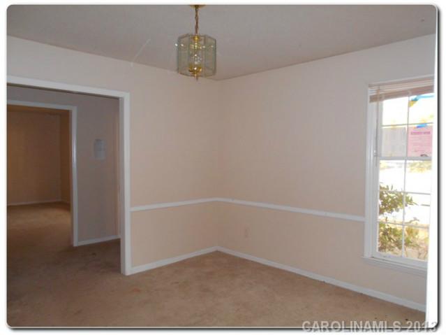 906  Mclaughlin Drive Charlotte North Carolina 28212