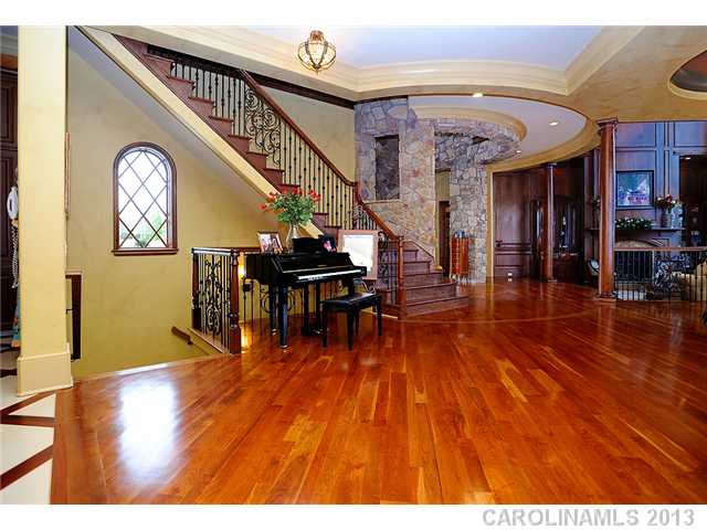 127  S Longfellow Lane Mooresville North Carolina 28117