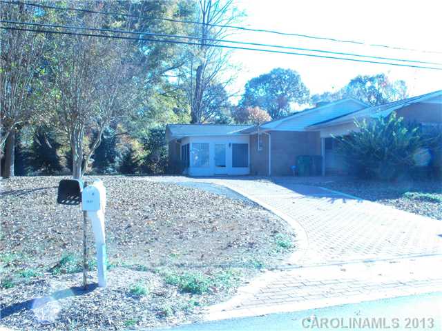 1907  Wildlife Road Charlotte North Carolina 28214