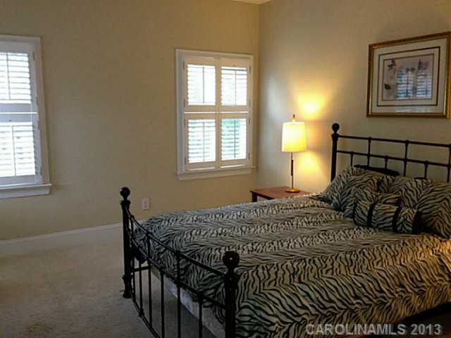 1328  Ivey Drive Charlotte North Carolina 28205