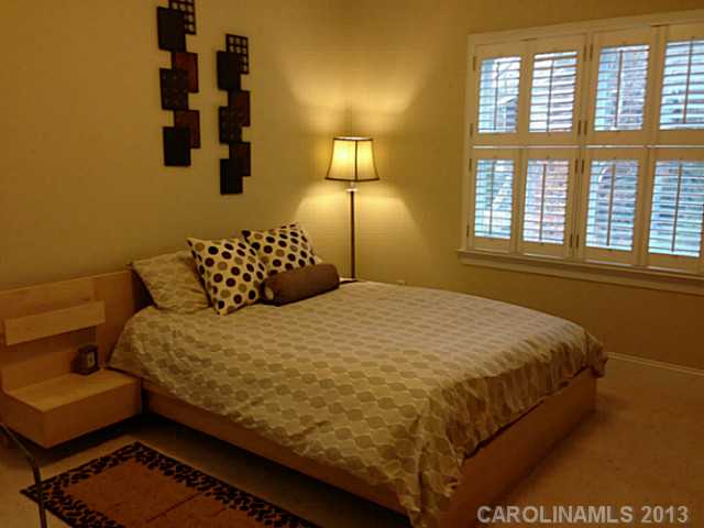 1328  Ivey Drive Charlotte North Carolina 28205