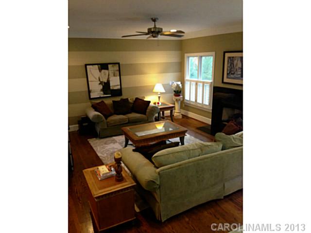 1328  Ivey Drive Charlotte North Carolina 28205