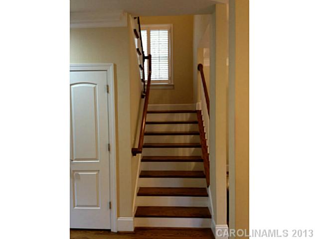 1328  Ivey Drive Charlotte North Carolina 28205