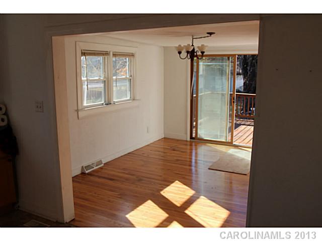 835 NE 18th Street Hickory North Carolina 28601