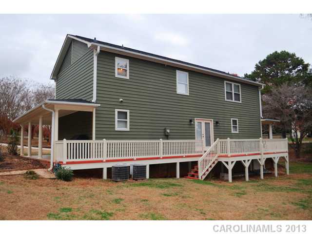 104  Villa Lane Davidson North Carolina 28036