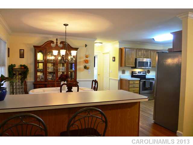 104  Villa Lane Davidson North Carolina 28036