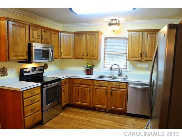 104  Villa Lane Davidson North Carolina 28036