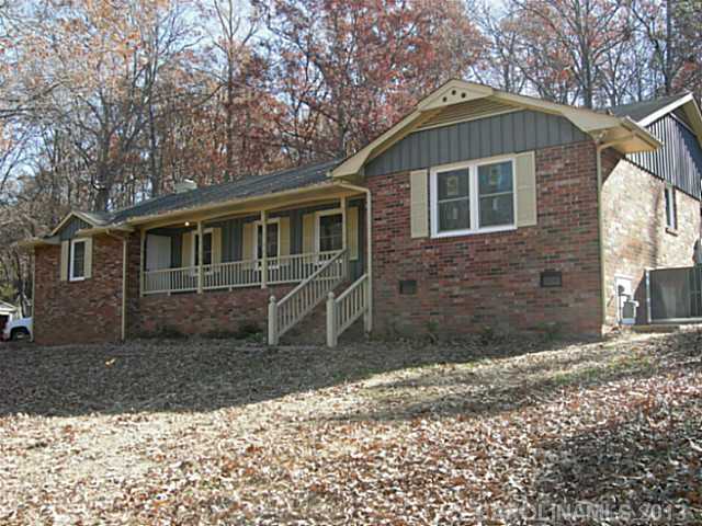 2717  Grayfox Lane Matthews North Carolina 28105