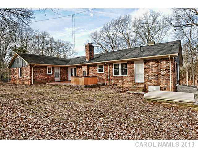 2717  Grayfox Lane Matthews North Carolina 28105