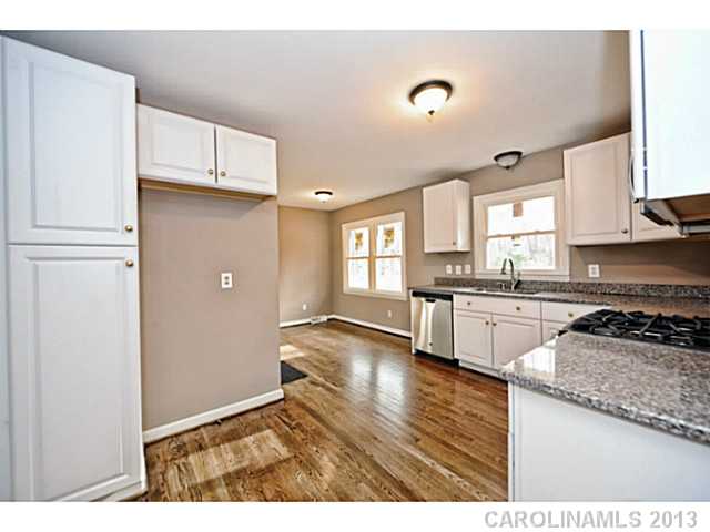 2717  Grayfox Lane Matthews North Carolina 28105