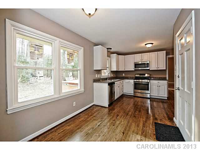 2717  Grayfox Lane Matthews North Carolina 28105