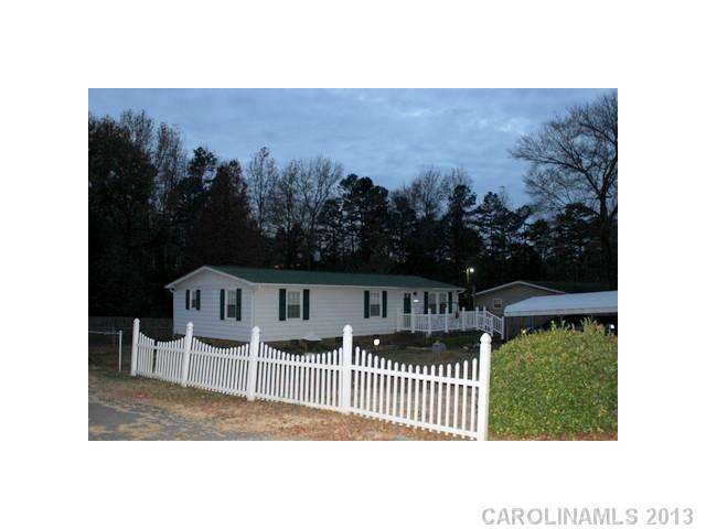 3717  Devonwood Circle Charlotte North Carolina 28214